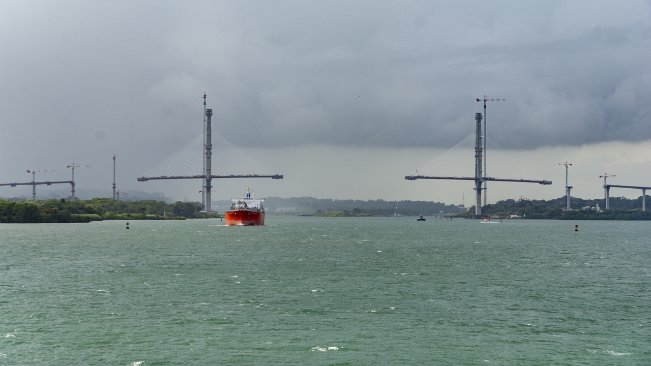 20180101 006 4413  Panama Canal, Colon, Colon, Panama